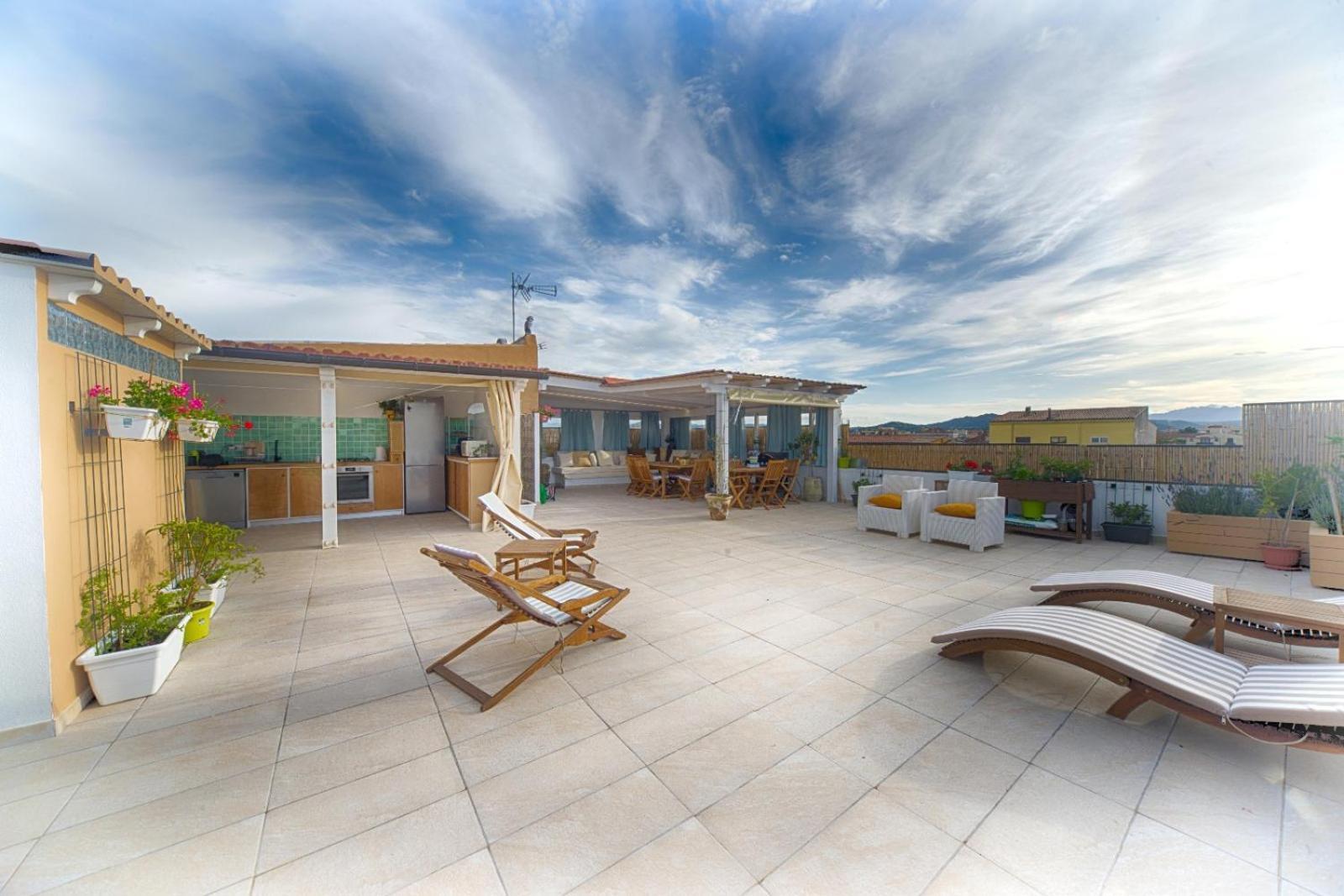 Terrace Rooms Olbia Center Zewnętrze zdjęcie
